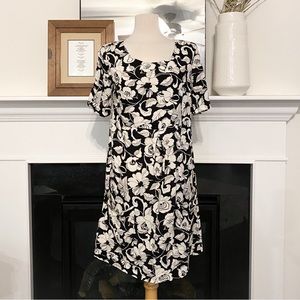 FINAL PRICE❗️CLOSET CLOSING Anthropologie Maeve Black and White Floral Dress